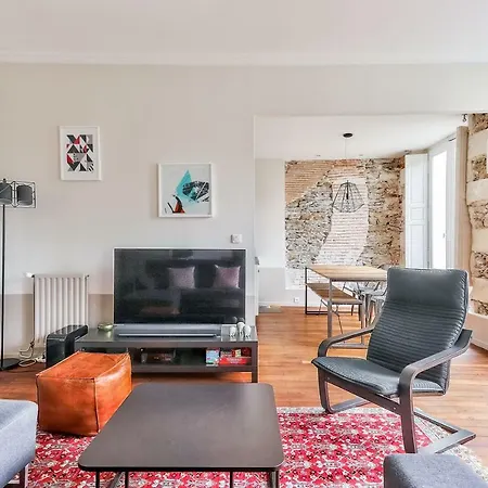 Spacious For 4 People *nantes* Nantes